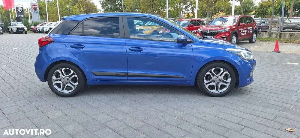 Hyundai i20 1.0 T-GDI 7DCT LED Line — imagine 4