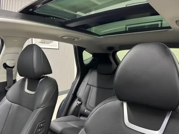 Hyundai Tucson IV PHEV 1.6 l 265 CP 4WD 6AT Luxury