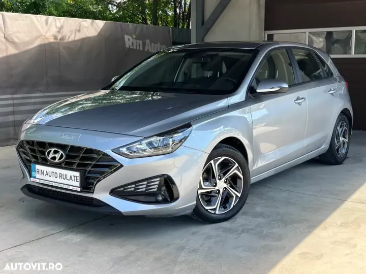 Hyundai i30 III 1.5 110CP M/T Highway