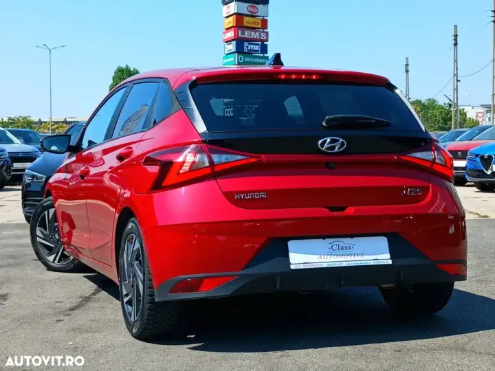 Hyundai i20 1.2 L 84CP 5DR Led Line