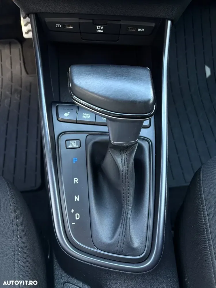 Hyundai Bayon 1.0 T-GDI M-Hybrid 100 CP 7DCT Led Line — imagine 2