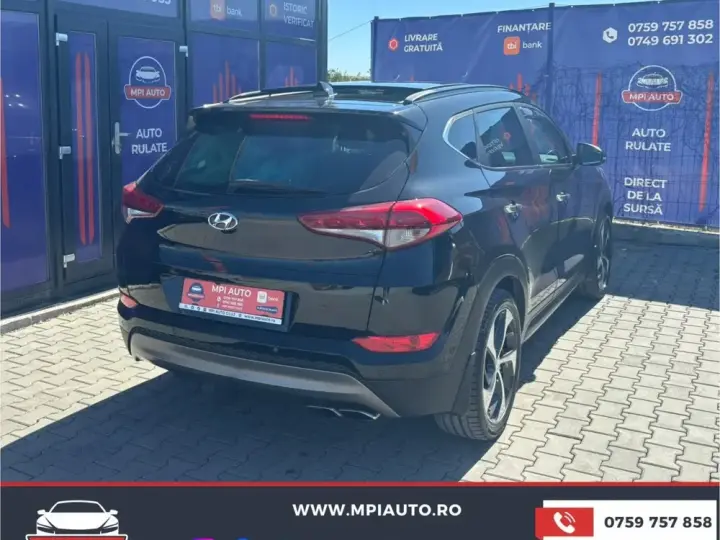 Hyundai Tucson III 2.0 CRDI 4WD Automatik Premium