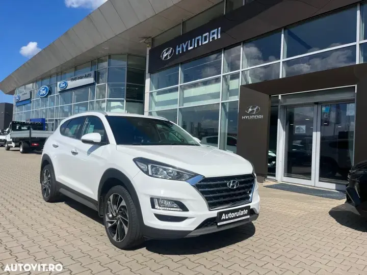 Hyundai Tucson 2.0 CRDI 4WD 6MT Premium