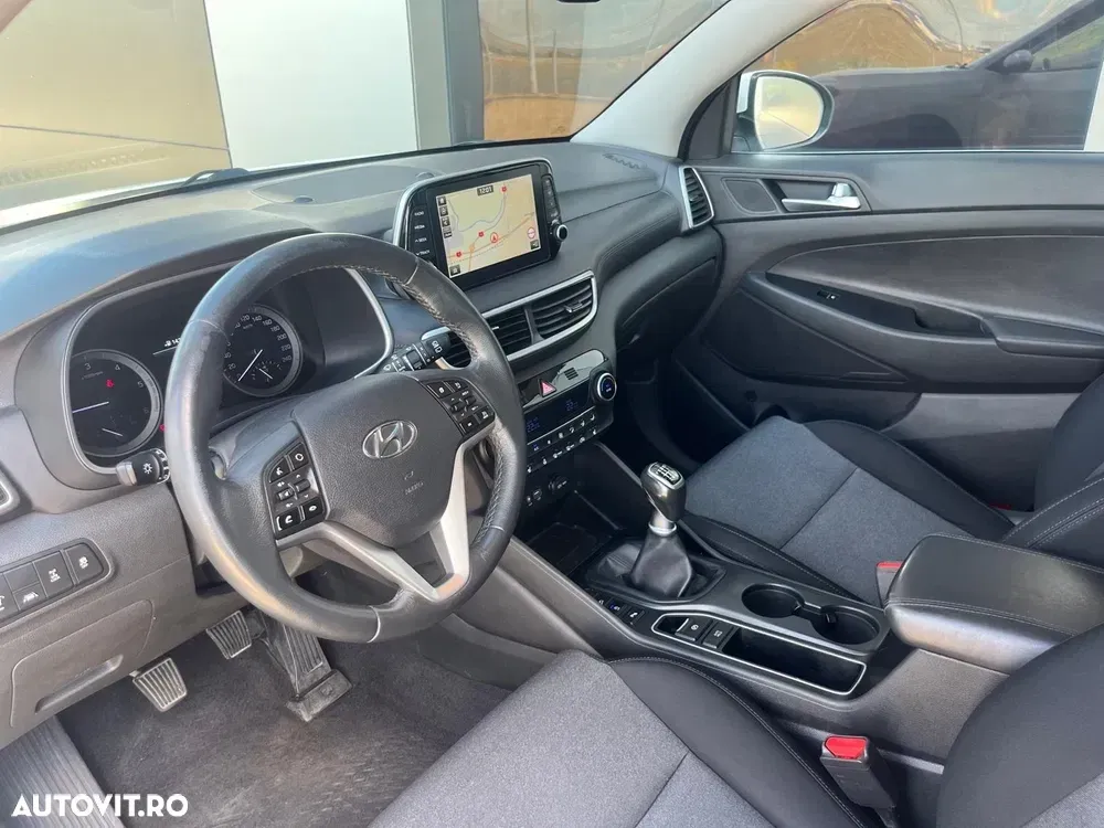 Hyundai Tucson 2.0 CRDI 4WD 6MT Premium — imagine 4