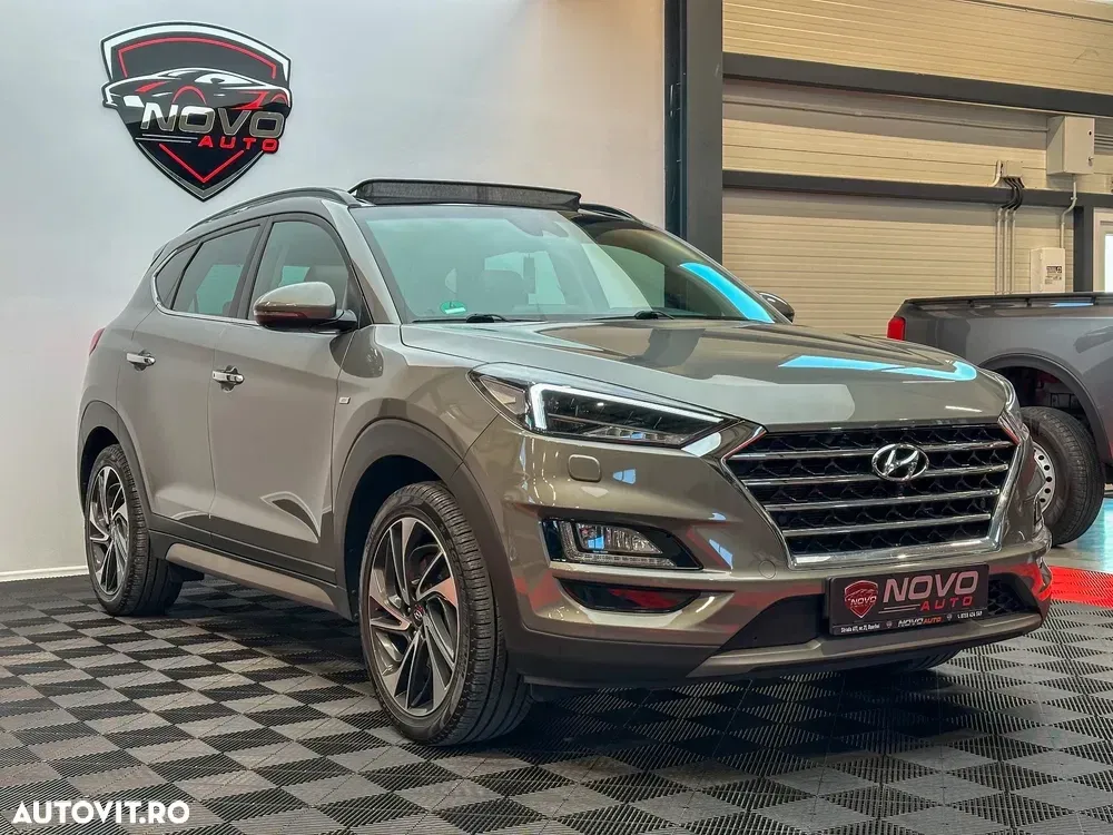Hyundai Tucson III 2.0 CRDI 4WD Automatik Premium — imagine 2