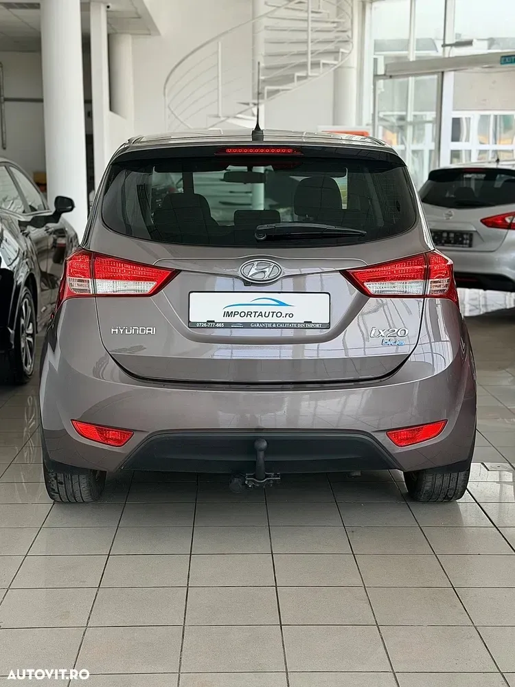 Hyundai ix20 1.4 blue Space+ — imagine 6
