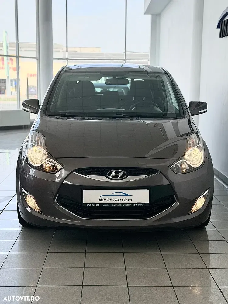 Hyundai ix20 1.4 blue Space+ — imagine 2