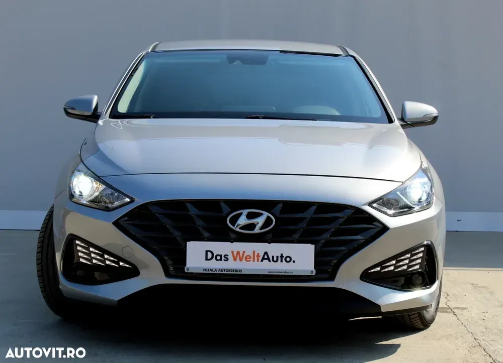 Hyundai i30 III 1.6 CRDI DCT Select — imagine 3