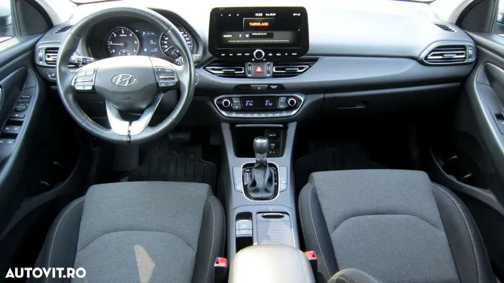 Hyundai i30 III 1.6 CRDI DCT Select — imagine 6