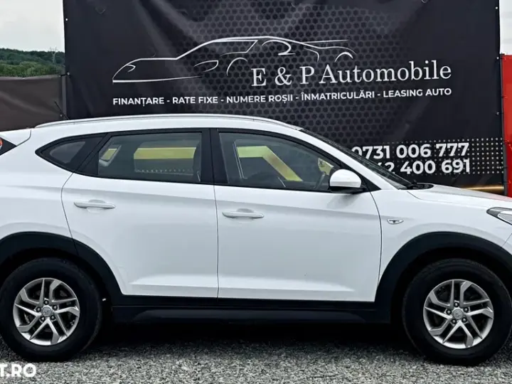 Hyundai Tucson blue 1.7 CRDi 2WD Style