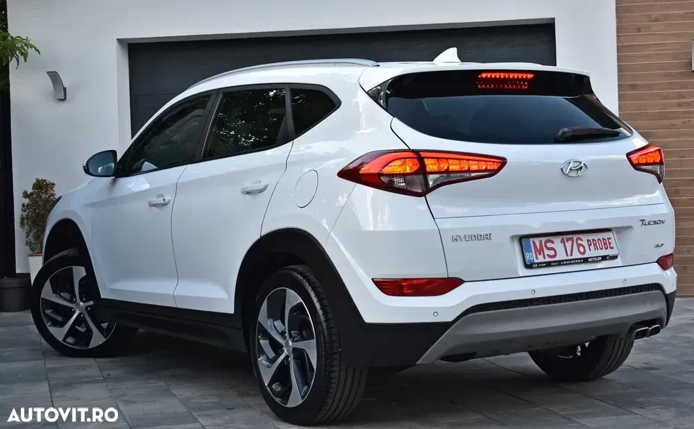 Hyundai Tucson III blue 2.0 CRDi 4WD Aut. Premium — imagine 5