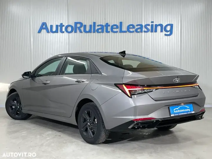 Hyundai Elantra VII 1.6 l 123 CP CVT Highway