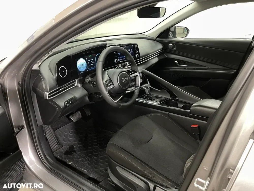 Hyundai Elantra VII 1.6 l 123 CP CVT Highway — imagine 5