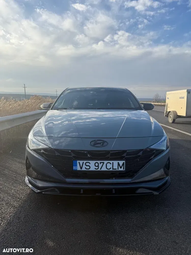 Hyundai Elantra VII 1.6 l 123 CP CVT Exclusive Navi — imagine 5