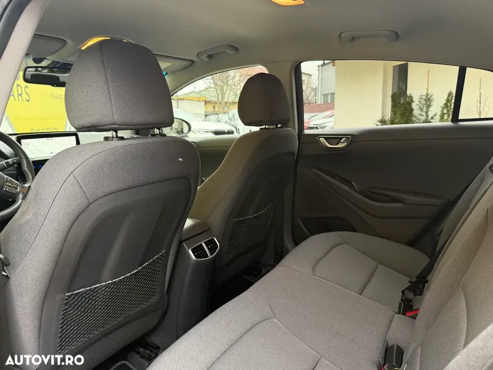 Hyundai IONIQ 1.6 GDI Premium — imagine 6