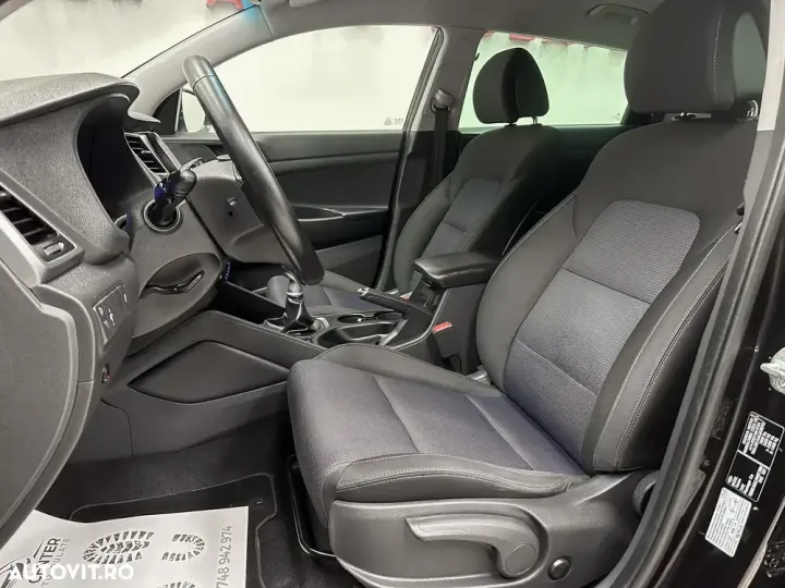 Hyundai Tucson III blue 1.7 CRDi 2WD Style