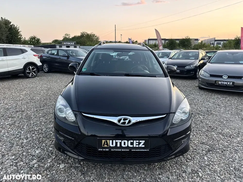Hyundai i30 1.4 Comfort — imagine 2