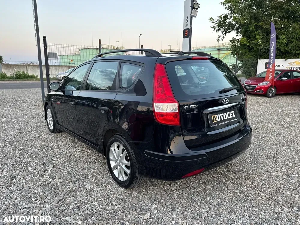 Hyundai i30 1.4 Comfort — imagine 4