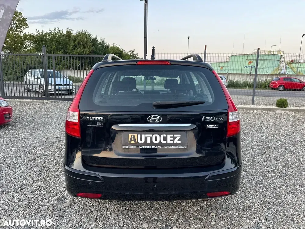 Hyundai i30 1.4 Comfort — imagine 5