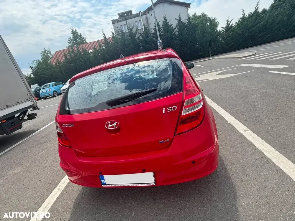 Hyundai i30 I 1.4 blue Comfort — imagine 3
