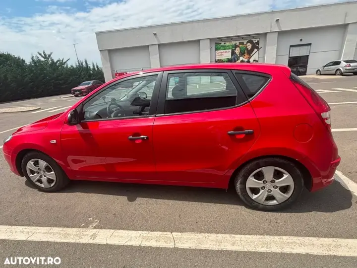 Hyundai i30 I 1.4 blue Comfort