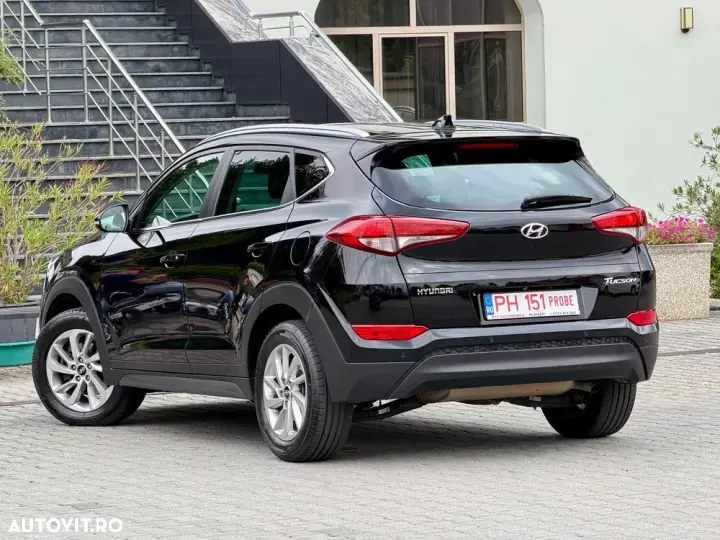 Hyundai Tucson III blue 1.7 CRDi 2WD DCT Style