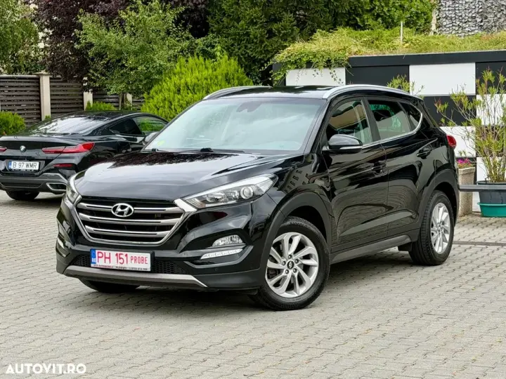 Hyundai Tucson III blue 1.7 CRDi 2WD DCT Style