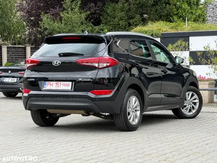 Hyundai Tucson III blue 1.7 CRDi 2WD DCT Style