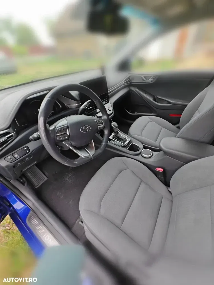 Hyundai IONIQ — imagine 4