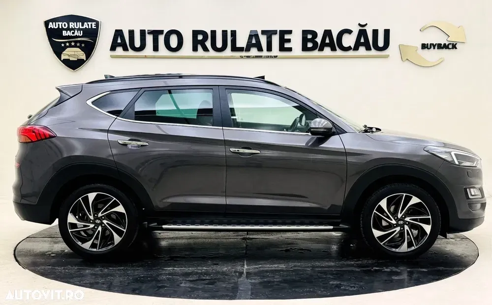 Hyundai Tucson blue 1.6 CRDi 2WD DCT Premium — imagine 3