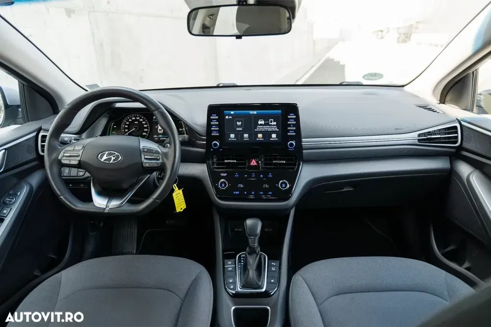 Hyundai IONIQ 1.6 GDI Premium — imagine 6