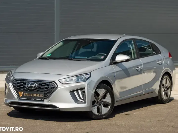 Hyundai IONIQ 1.6 GDI Premium
