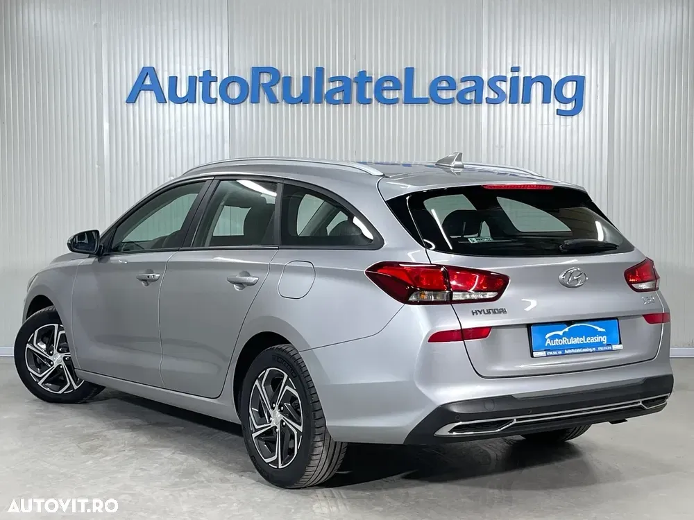 Hyundai i30 III 1.6 CRDI DCT Select — imagine 4