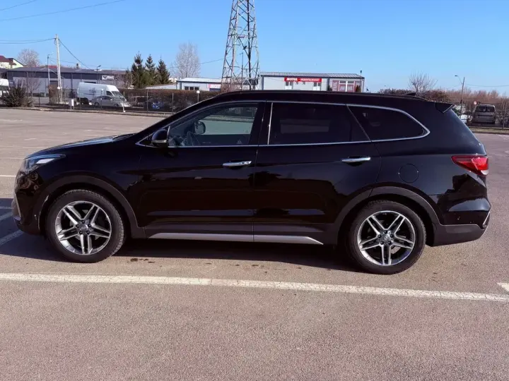 Hyundai Grand Santa Fe 2.2 CRDi ISG 4WD Aut. Luxury