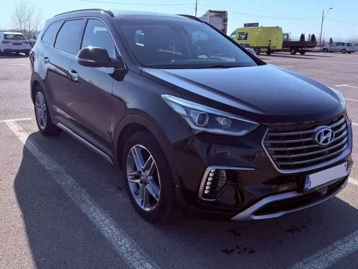 Hyundai Grand Santa Fe 2.2 CRDi ISG 4WD Aut. Luxury