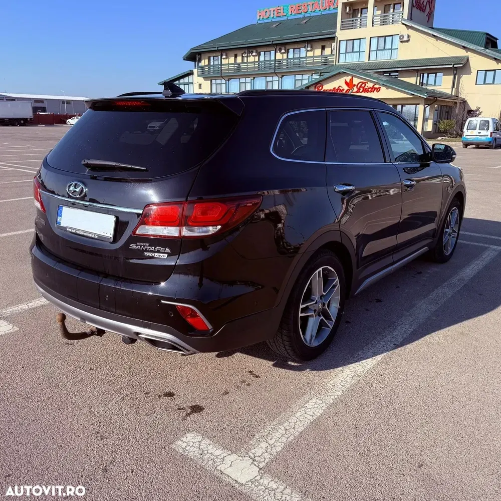 Hyundai Grand Santa Fe 2.2 CRDi ISG 4WD Aut. Luxury — imagine 3