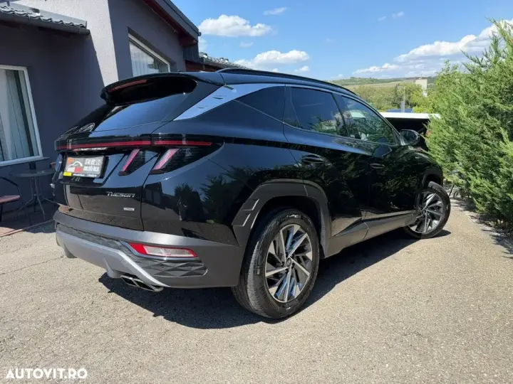 Hyundai Tucson 1.6 T-GDi 48V-Hybrid 4WD DCT Blackline