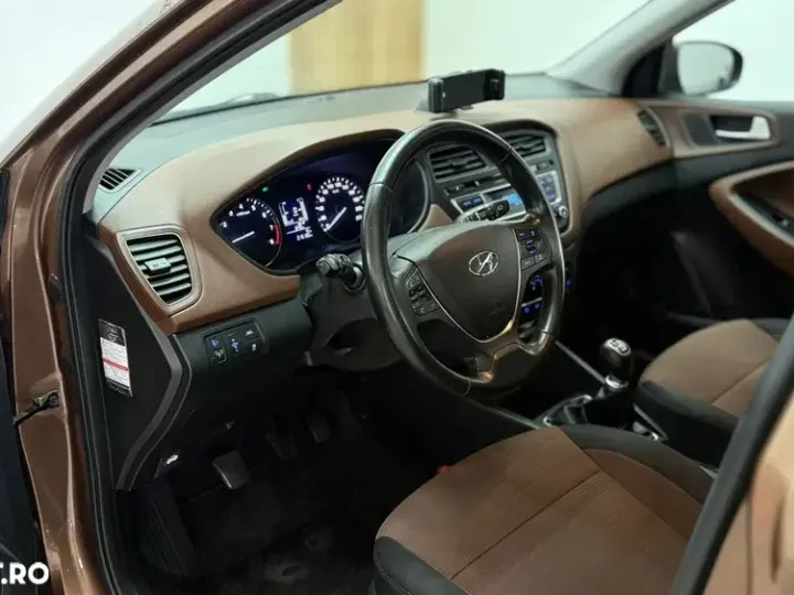 Hyundai i20 II