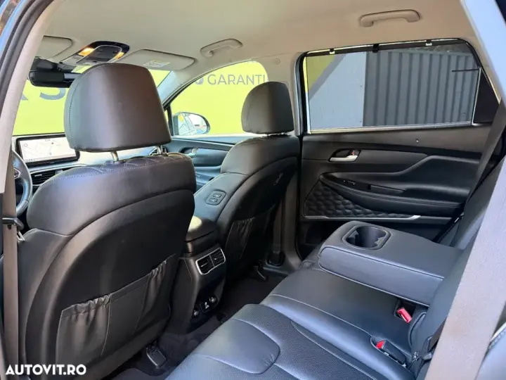 Hyundai Santa Fe 1.6 Plugin-Hybrid 4WD SEVEN Prime
