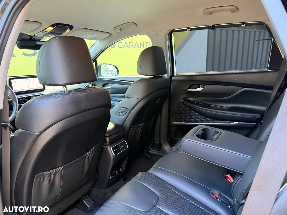 Hyundai Santa Fe 1.6 Plugin-Hybrid 4WD SEVEN Prime — imagine 4