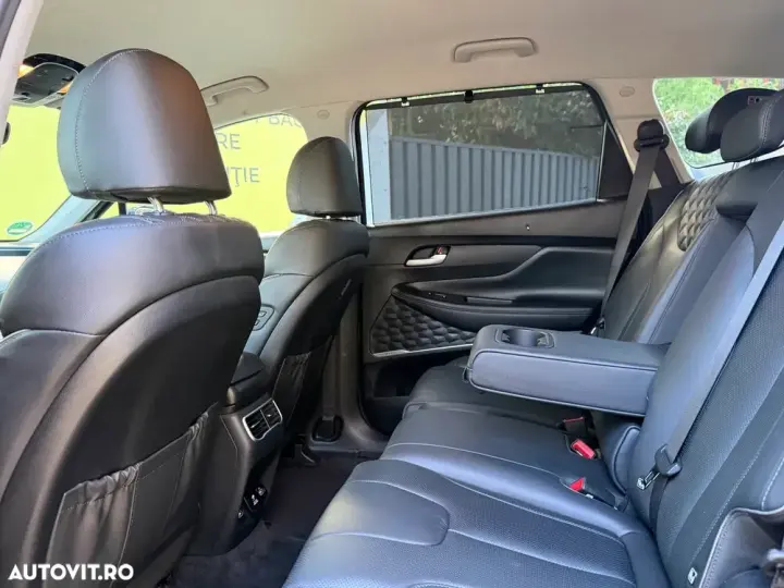 Hyundai Santa Fe 1.6 Plugin-Hybrid 4WD SEVEN Prime