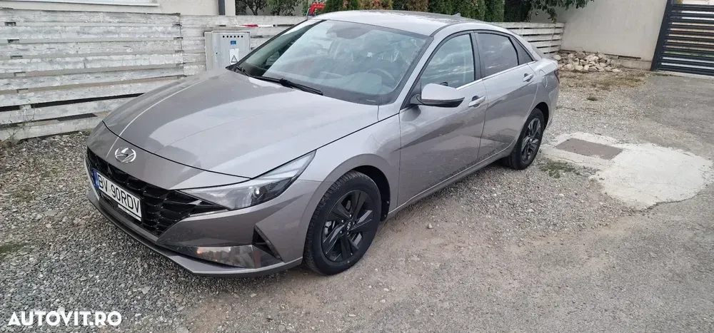 Hyundai Elantra VII 1.6 l 123 CP CVT Highway — imagine 2