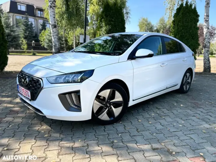 Hyundai IONIQ 1.6 GDI Style