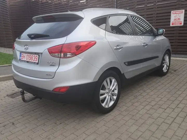 Hyundai ix35 2.0 CRDI High 4WD GLS Aut. Premium+