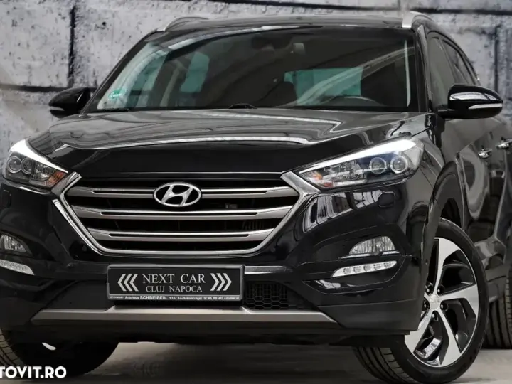 Hyundai Tucson blue 1.7 CRDi 2WD DCT Style