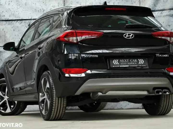 Hyundai Tucson blue 1.7 CRDi 2WD DCT Style