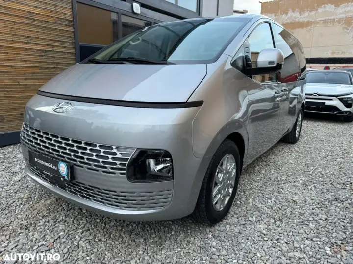 Hyundai Staria 2.2 CRDi Allrad Trend
