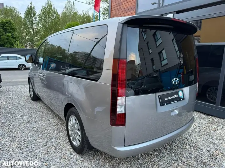 Hyundai Staria 2.2 CRDi Allrad Trend