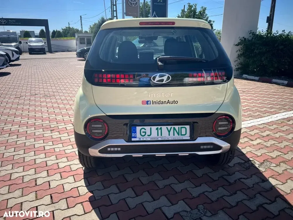Hyundai Inster 49 kWh 115 CP Premium — imagine 5