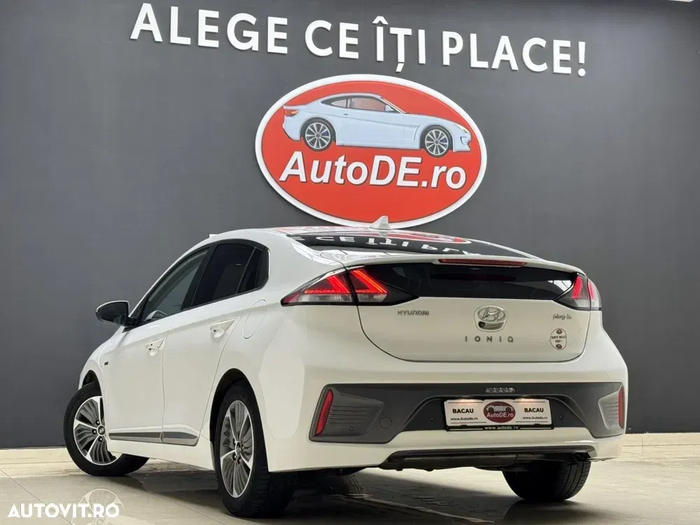 Hyundai IONIQ 1.6 GDI Style — imagine 3